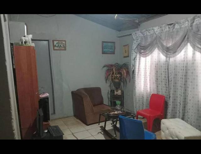 2 BEDROOM HOUSE FOR SALE IN LOTUS GARDENS